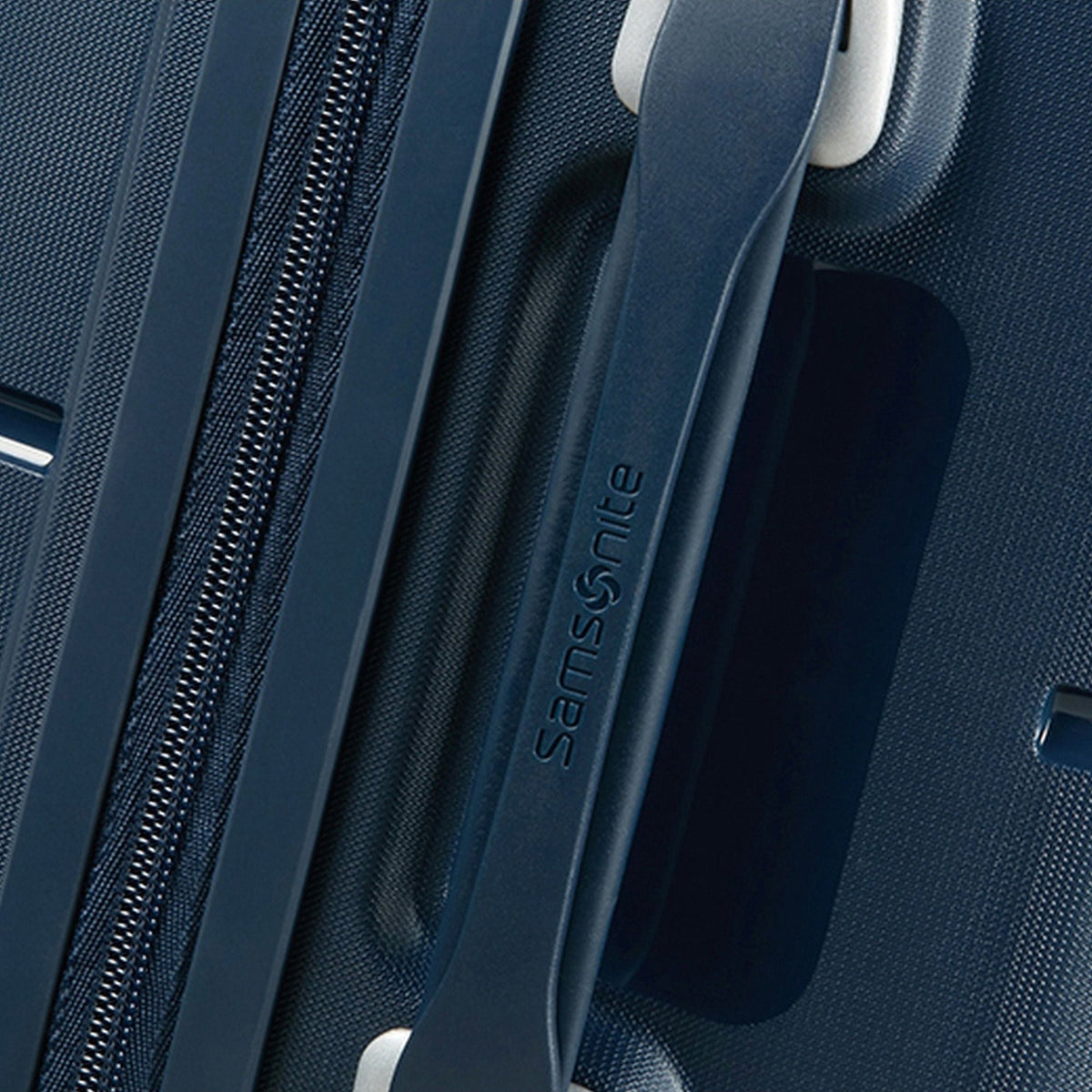 Walizka Samsonite Flux 68 cm Navy Blue – detal