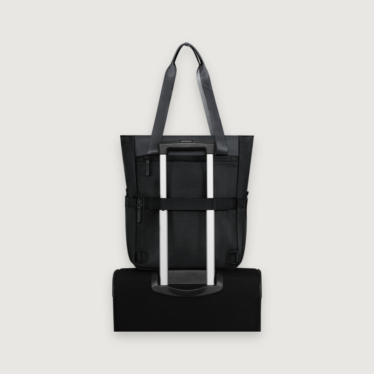 Minima Tote – Smart Sleeve na rączce walizki