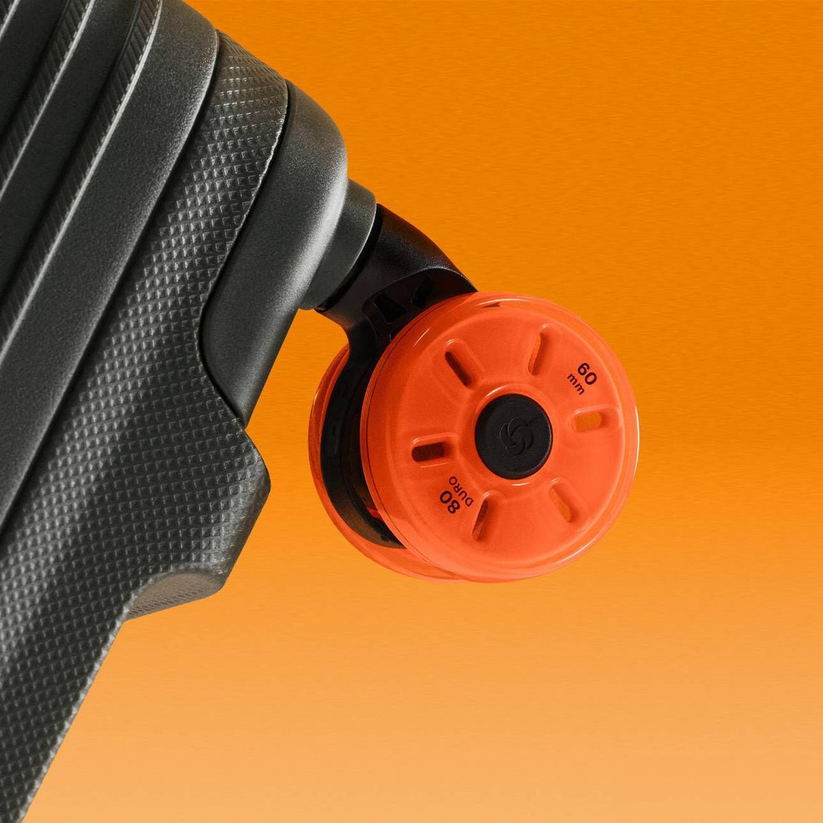 Podwójne kółka z zawieszeniem w walizce Samsonite Prodiver HS