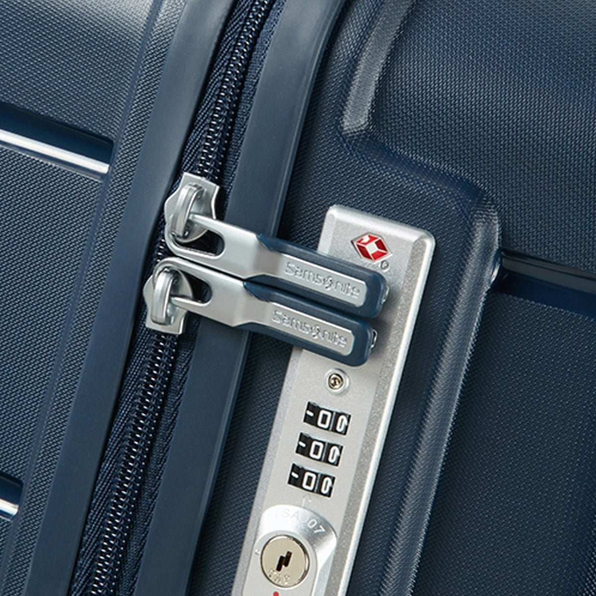 Walizka Samsonite Flux 68 cm Navy Blue – detal