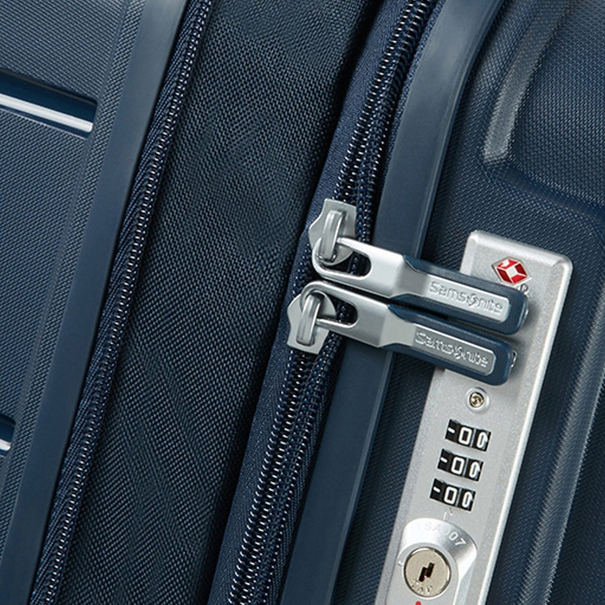 Walizka Samsonite Flux 68 cm Navy Blue – detal