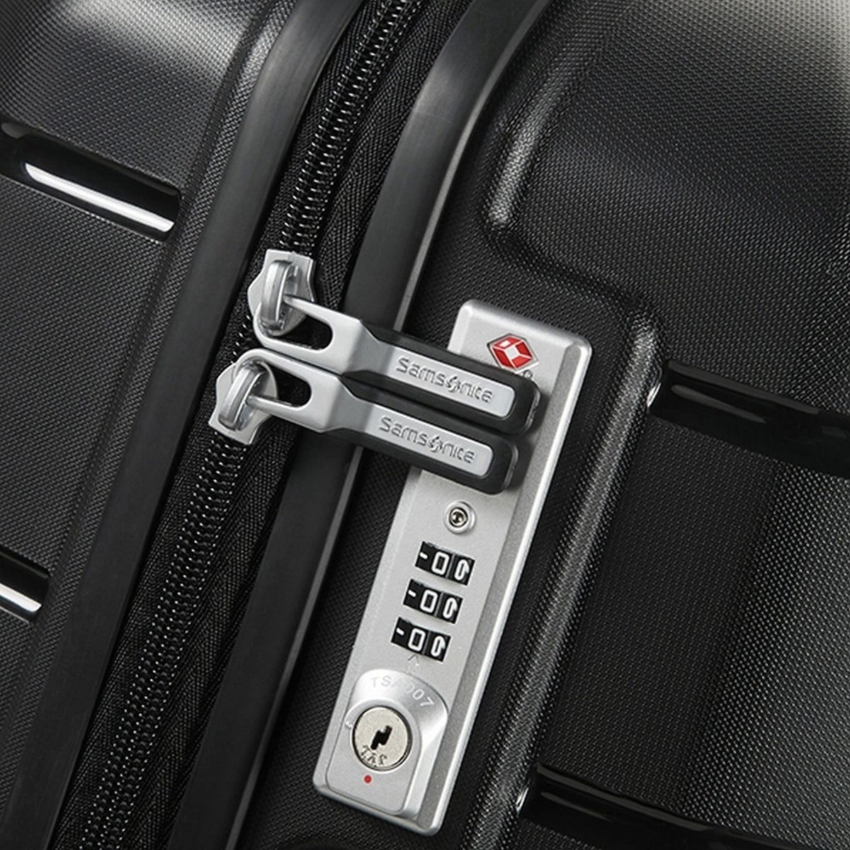 Walizka Samsonite Flux 75 cm Black