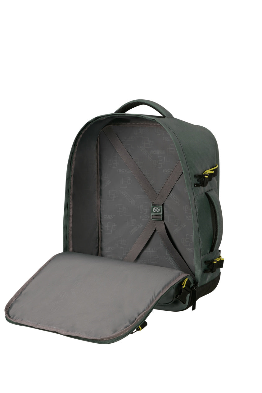 Plecak American Tourister Take2Cabin M zielony – wnętrze