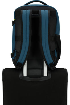 Plecak American Tourister Take2Cabin S niebieski – na rączce walizki